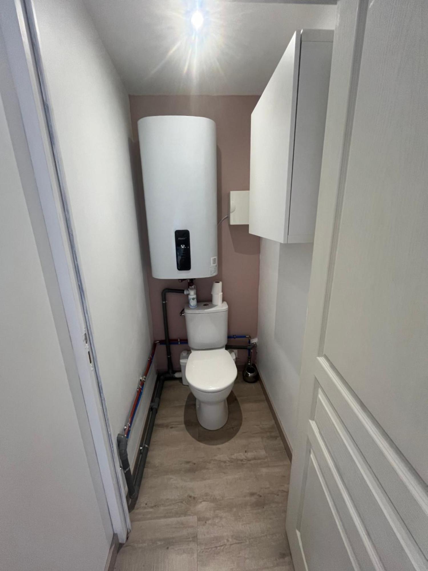 Apartamento Dependance Prive Saint-Thibault-des-Vignes Exterior foto